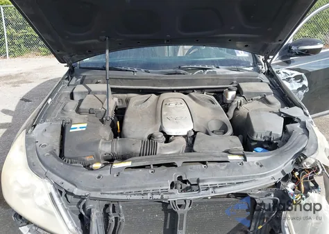 2011 Hyundai Genesis 4.6 from USA, damaged, VIN KMHGC4DFXBU123470